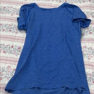 lululemon athletica Heathered Blue Short Sleeve Tee